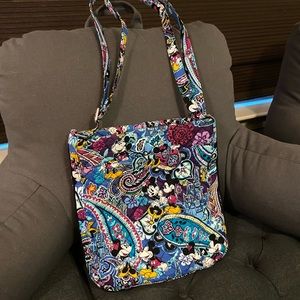 Vera Bradley NWOT Minnie & Mickey Paisley Hipster